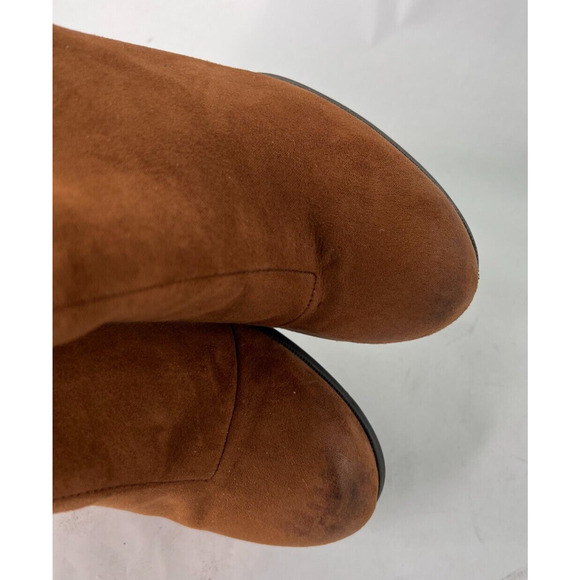 MAURICES CLAIRE Brown Faux Suede Ankle Wedge Booties Buckle Women's Size 7.5 - Picture 3 of 9